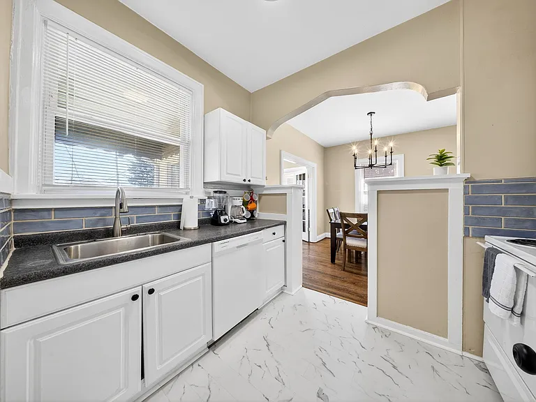 2230 Richert Pl — Photo 22