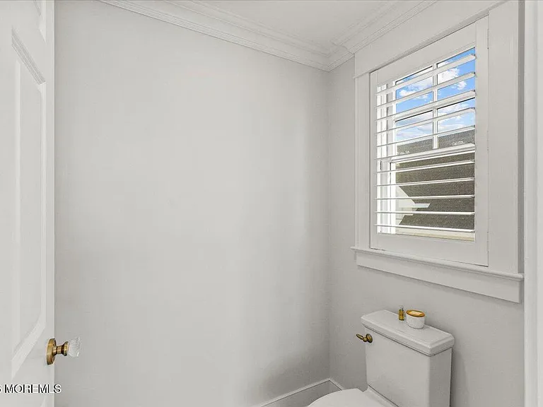 1200 Bay Ave — Photo 32