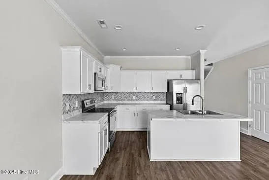 310 S Stingray Ln — Photo 9