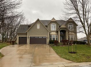2609 SW Wintervalley Cir, Lees Summit, MO 64081