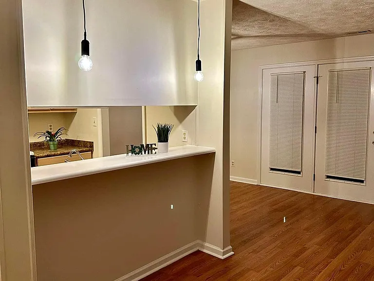 217 Waterdown Dr #7 — Photo 18