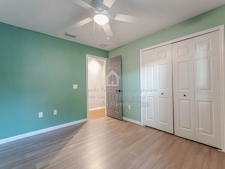2403 Mayer St — Photo 21