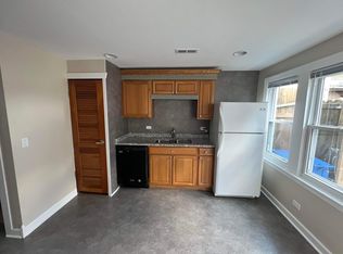 4509 N Keokuk Ave #1R, Chicago, IL 60630