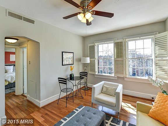 LR/DR has gorgeous hardwood floors