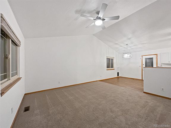 3rd image of 3917 Harbor Lane