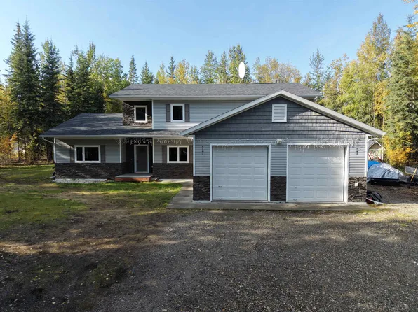 2103 Starfox Dr, North Pole, AK 99705