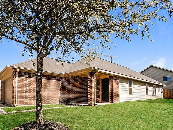3rd image of 2443 Gibbs Bend Ct