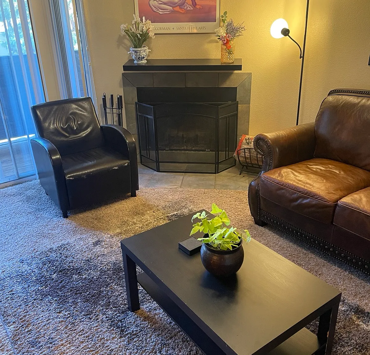 2 bed, 906 sqft, $1,800 — Photo 2