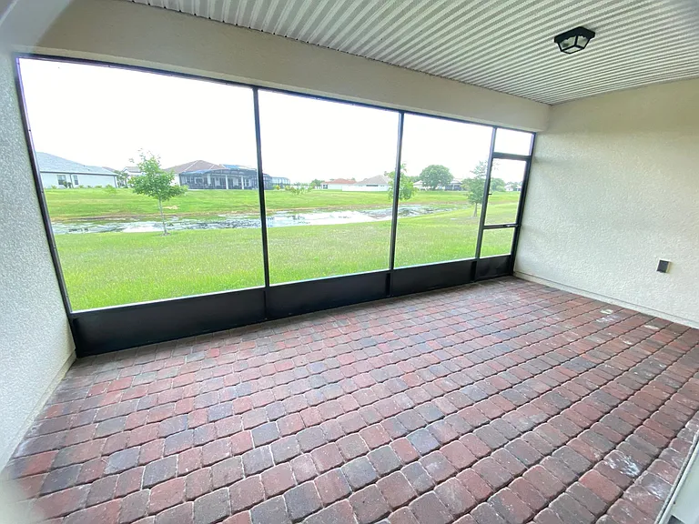 2751 Rialto Ct — Photo 38