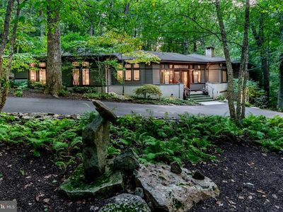 7004 Upper York Rd, New Hope, PA, 18938