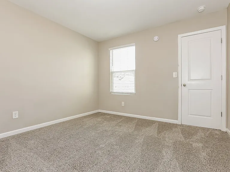 3740 Newbury Place Dr — Photo 12