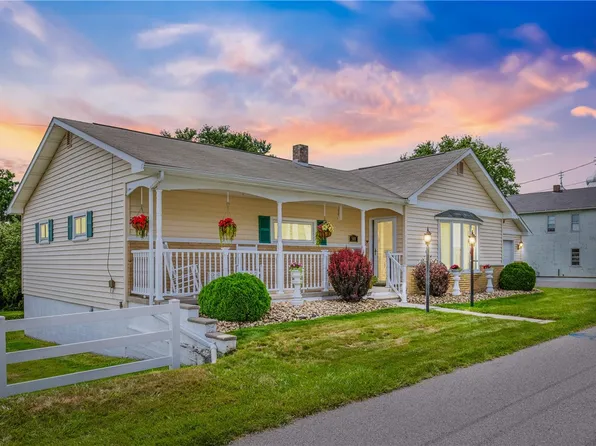 511 Ash St, Central City, PA 15926