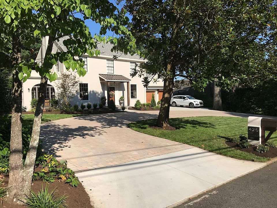1st image of 426 E Hillvale Turn