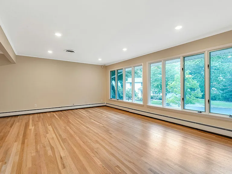 32 Rock Rd — Photo 12