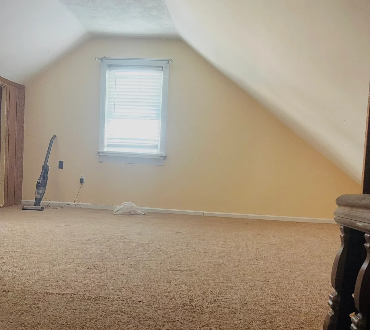 Studio, 700 sqft, $1,100 — Photo 1