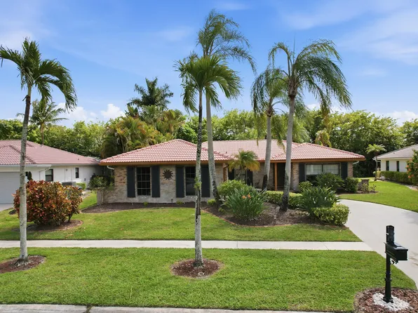 10152 Harbourtown Court, Boca Raton, FL 33498