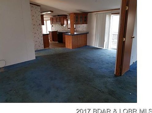 2nd image of 207 E Harrell Ave