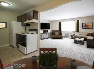 200 S Division St #15, Waunakee, WI 53597