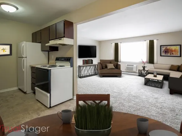 200 S Division St #15, Waunakee, WI 53597