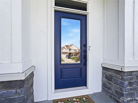 3rd image of 1479 Englewood Ct