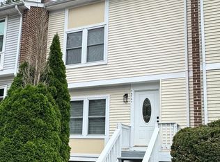 18921 Pine Ridge Ln #10-4, Germantown, MD 20874