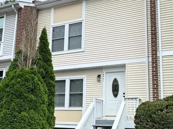 18921 Pine Ridge Ln #10-4, Germantown, MD 20874