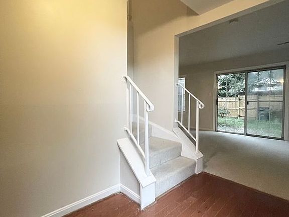 3rd image of 3494 Legere Ct