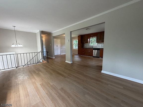 3rd image of 14 Orchard St