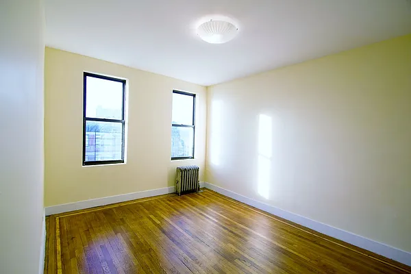 Rented by Julianna Realty Corp | media 5