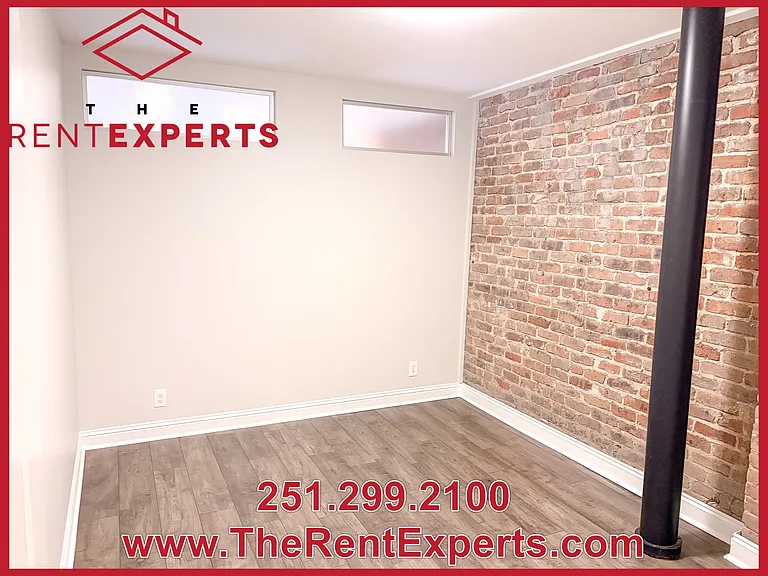 360 Dauphin St #2A — Photo 5