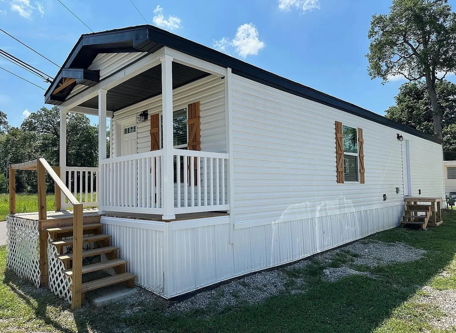 2 bed, 728 sqft, $995 — Photo 1
