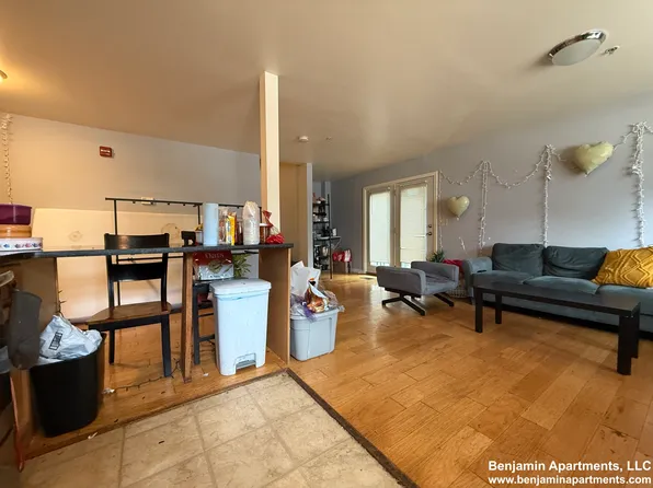 36 Raymond St #B1, Allston, MA 02134