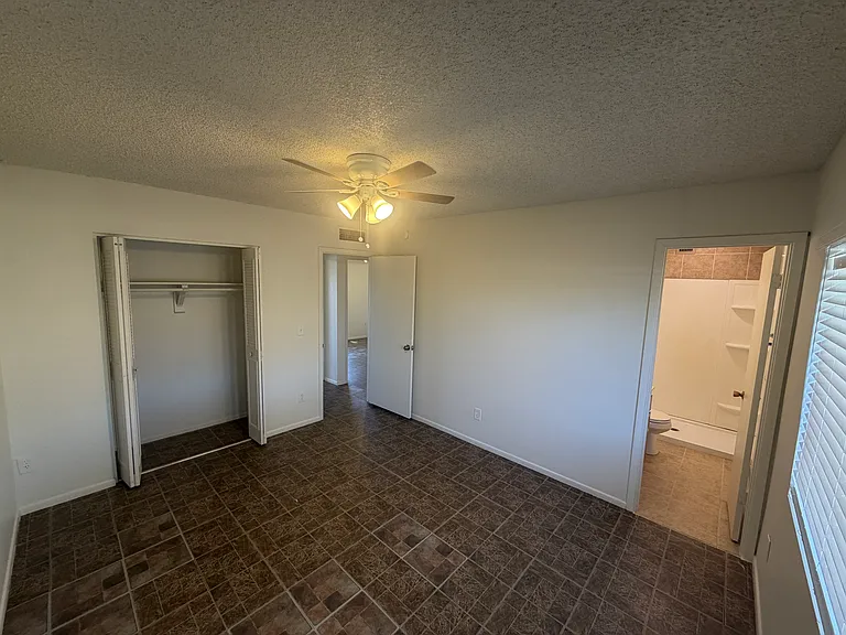 6102 W Osborn Rd — Photo 17
