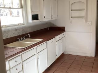 4720 Mission Rd, Roeland Park, KS 66205