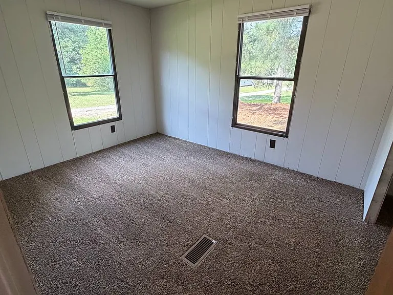 536 Abbott Rd #6 — Photo 8