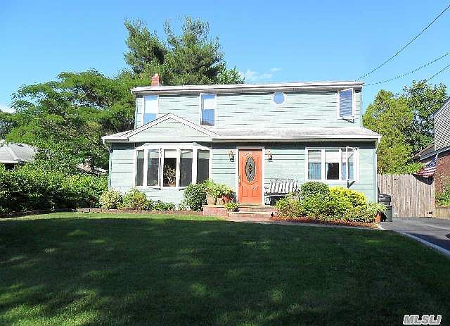 1st image of 95 Joan Ave
