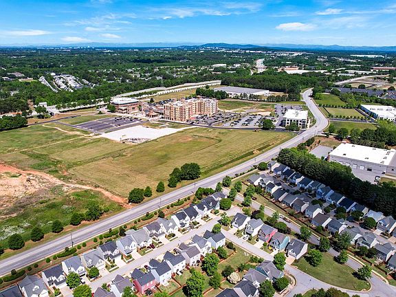 5th image of 410 Beaver Tail Dr