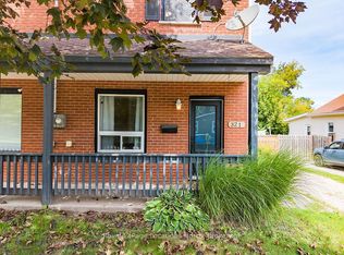 321 2nd St, Collingwood, ON L9Y 1G7
