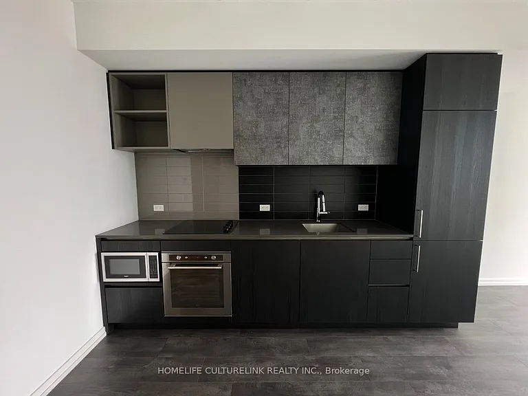1000 Portage Pkwy #3208 — Photo 2