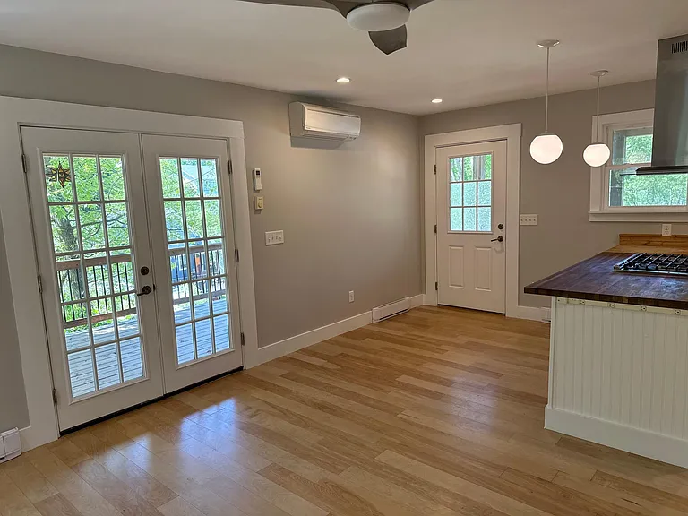115 Florida Ave #A — Photo 25