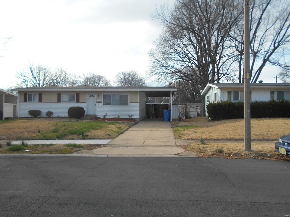 1st image of 1365 Bobolink Dr