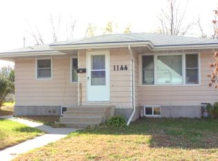 1144 Drake Ave, Windom, MN 56101