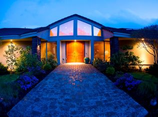 1051 NW Hillside Park Dr, Bend, OR 97703