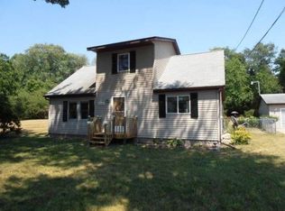 53098 Nadine St, South Bend, IN 46637