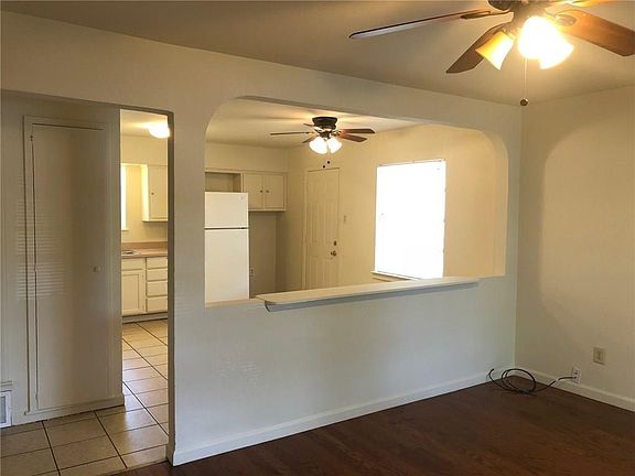 3rd image of 1424 Alta Vista St