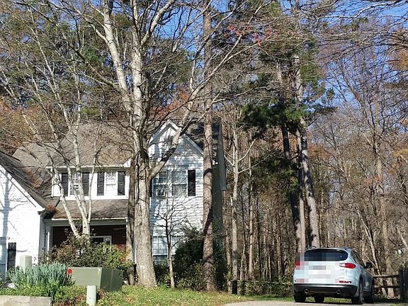 3rd image of 2905 Stonehedge Ct