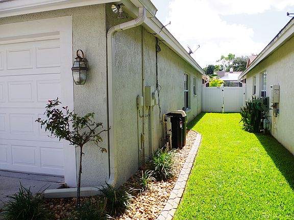 3rd image of 4508 Preston Woods Dr