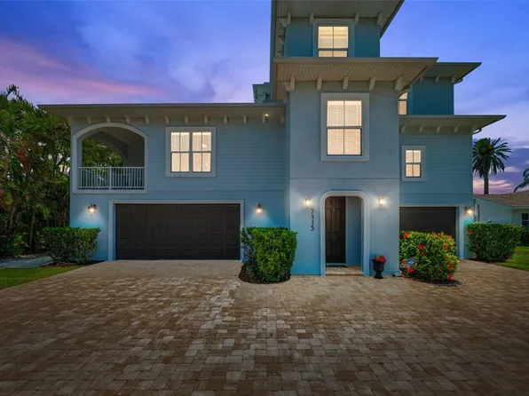 7115 Bay St, Saint Pete Beach, FL 33706