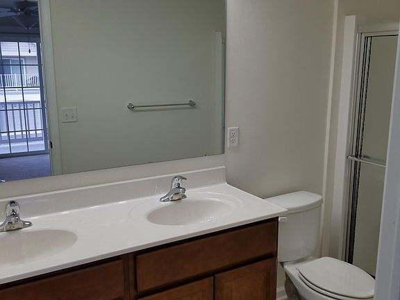 4th image of 29747 Sawyer Loop