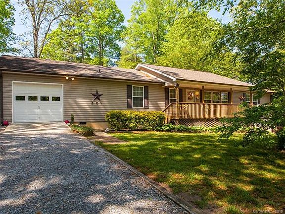 2nd image of 301 Causby Ln
